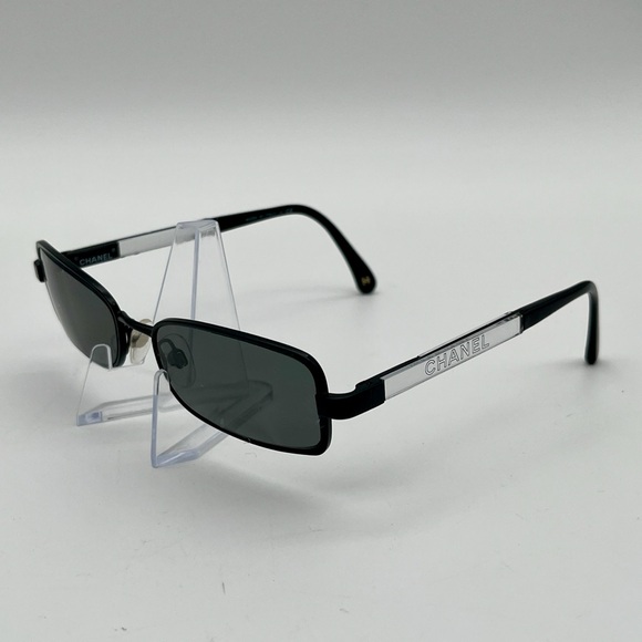 Vintage CHANEL Sunglasses Silver Black Rectangle 5106 135 Italy Y2K 90s - Picture 1 of 14